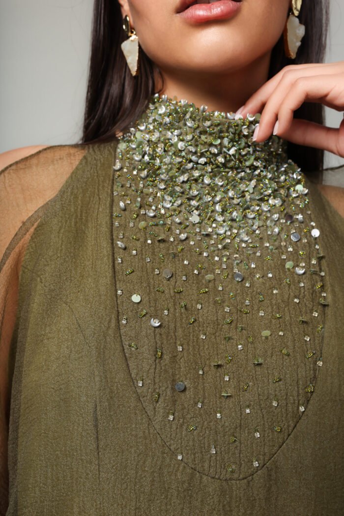 mosammim.ae Hiba Kaftan